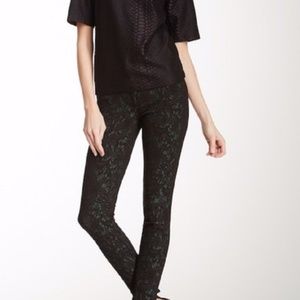 7 For All Mankind Gwenevere Black Jacquard Skinny Jeans - Sz 24
